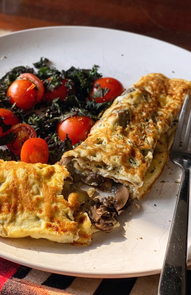 Blue cheese and mushroom omelette